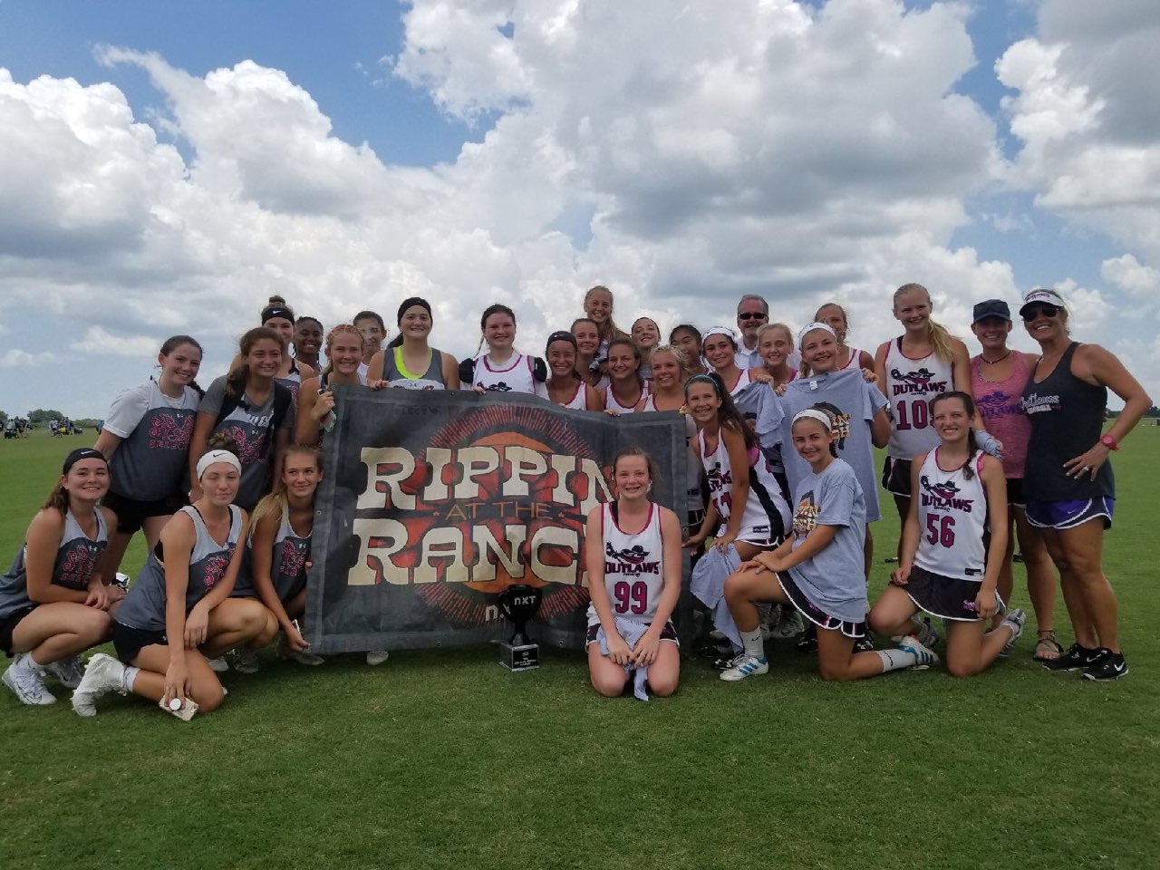 Outlaws dominate at Rippin' at the Ranch Tournament